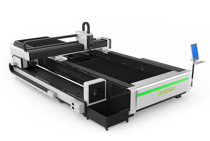 What are the common transmission methods and advantages of laser cutting machines?