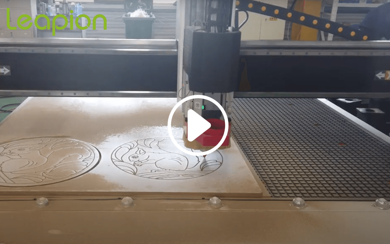 ATC working video CNC Router working on wood