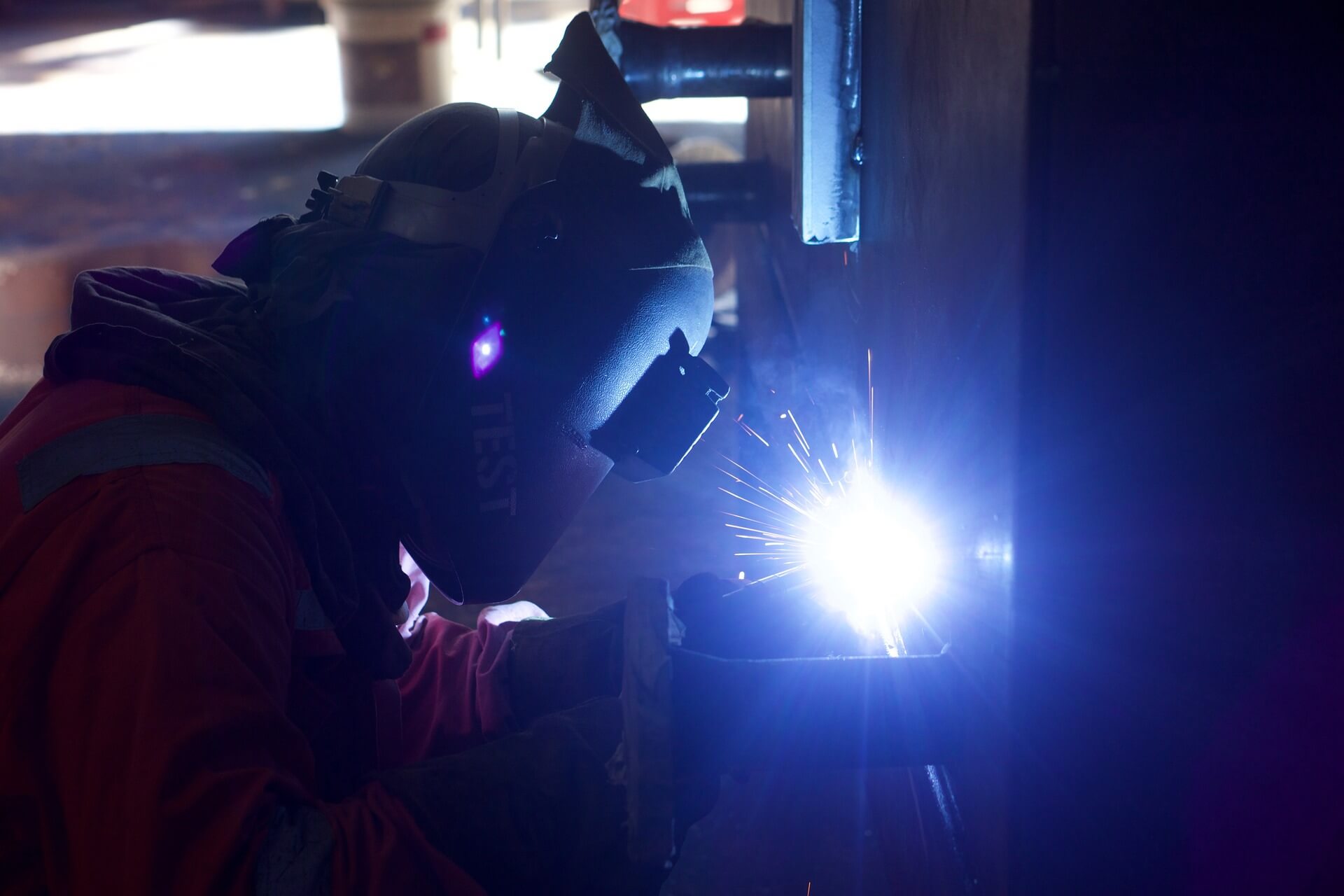 Explore The Working Hours of CNC Laser Welder